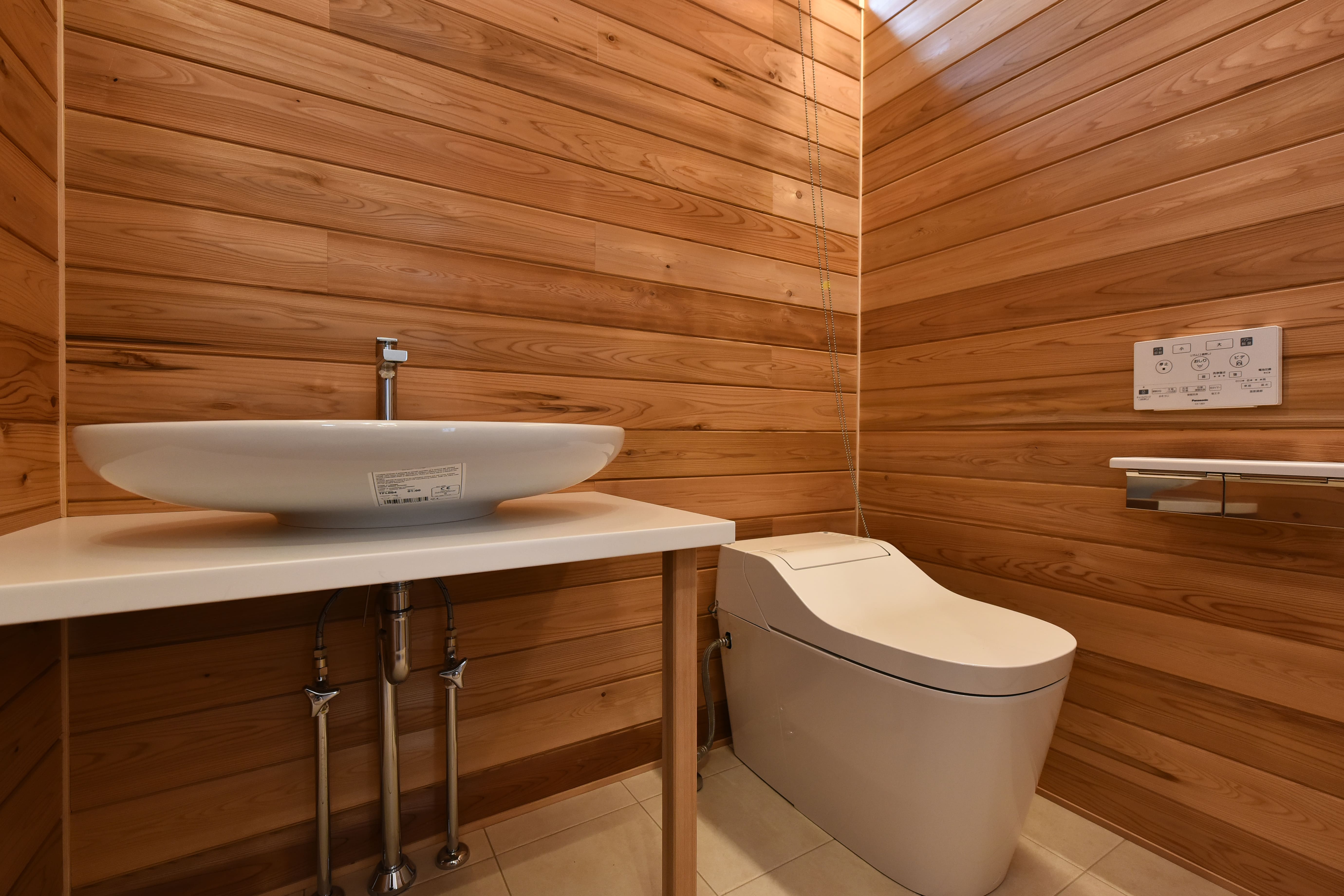 注文住宅のプロが提案する ハイセンスでおしゃれなトイレ空間 岡山で注文住宅のかっこいいデザイン 設計施工なら建房