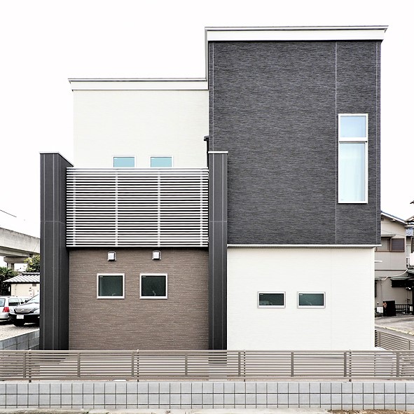 外観コーディネート 外壁編 メンテナンスとデザインを徹底解説 岡山で注文住宅のかっこいいデザイン 設計施工なら建房