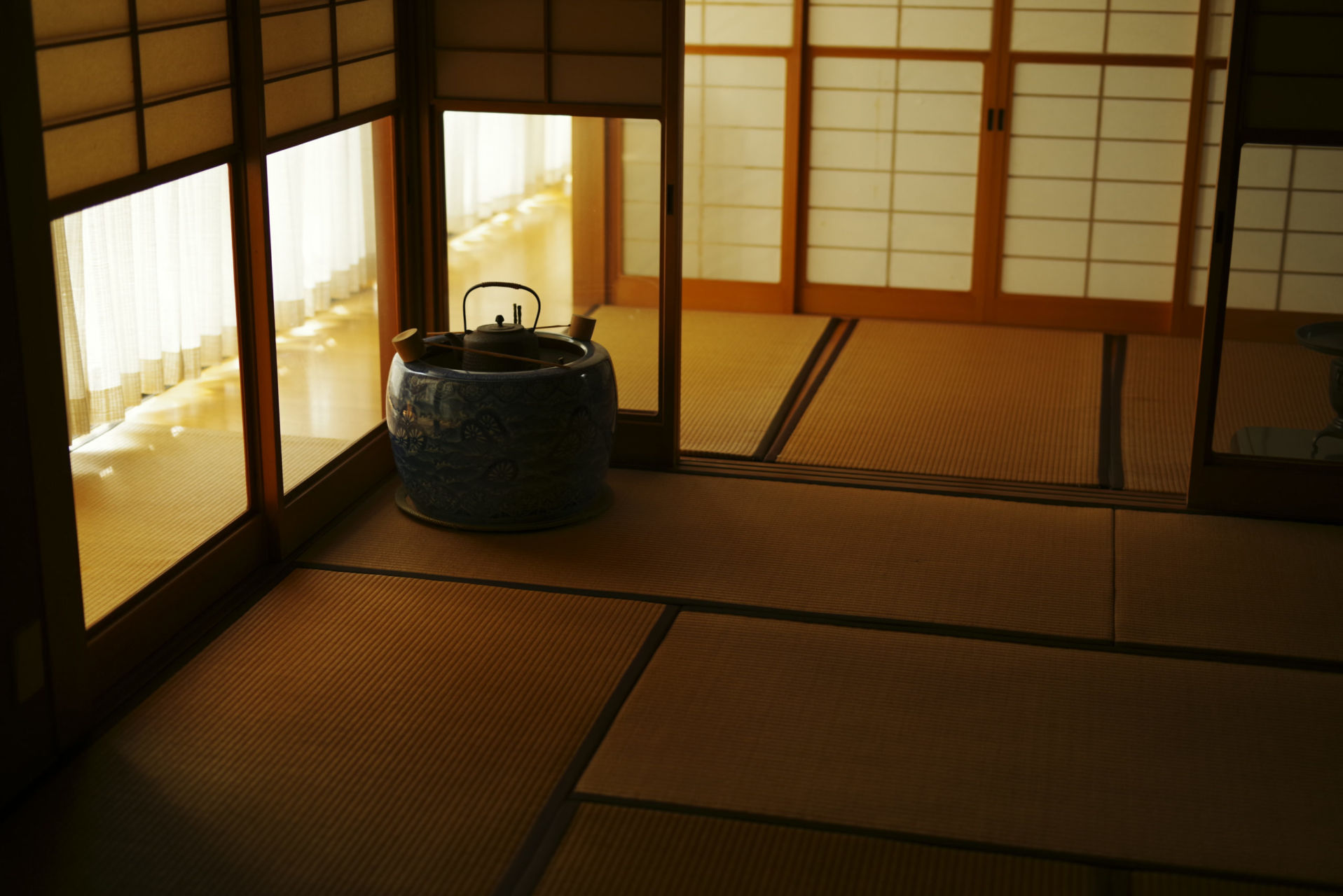 仏壇と神棚を新居に それぞれの違いと注意点 岡山で注文住宅のかっこいいデザイン 設計施工なら建房