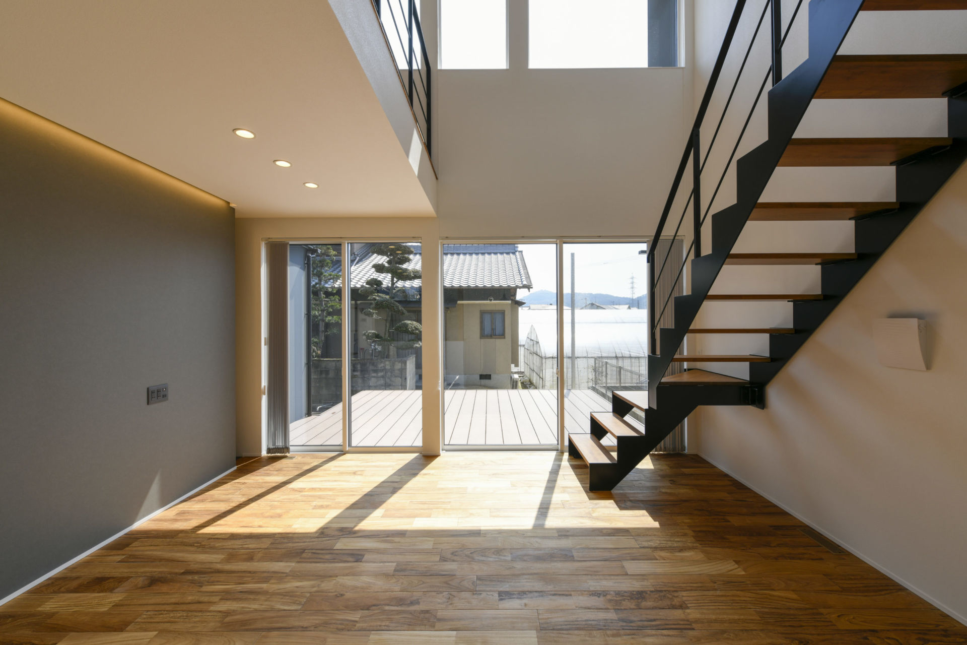 バスケットコートがある家 土地 完成をリアルに紹介vol 1 土地探し 岡山で注文住宅のかっこいいデザイン 設計施工なら建房